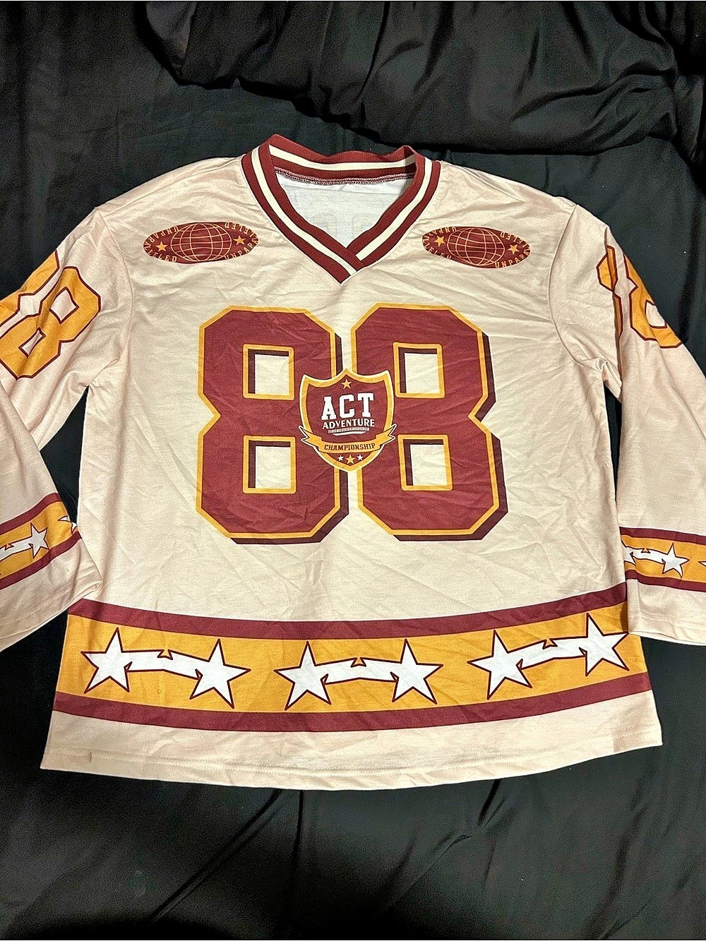 88 United States Jersey in Cream & Red